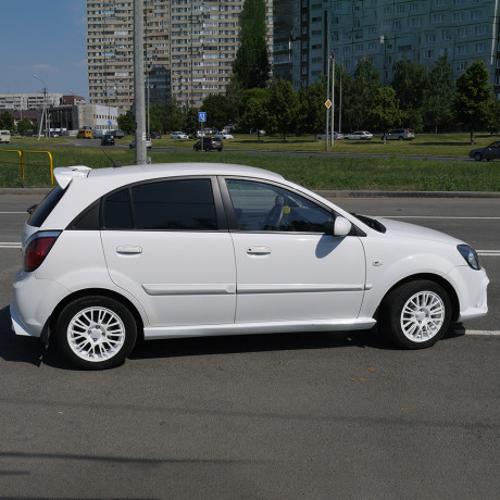 Аэродинамический обвес для KIA Rio JB (2006-2011) купить недорого с доставкой в Калининград