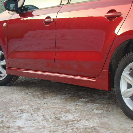 Накладки на пороги для Volkswagen Polo Sedan (2010-2020) купить недорого с доставкой в Калининград