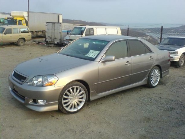 Накладки на пороги "Fortune" Toyota Mark II (110) купить недорого с доставкой в Калининград
