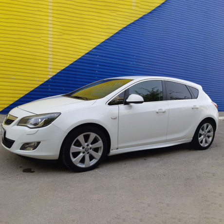 Накладки на пороги для Opel Astra J (2009-2015) купить недорого с доставкой в Калининград